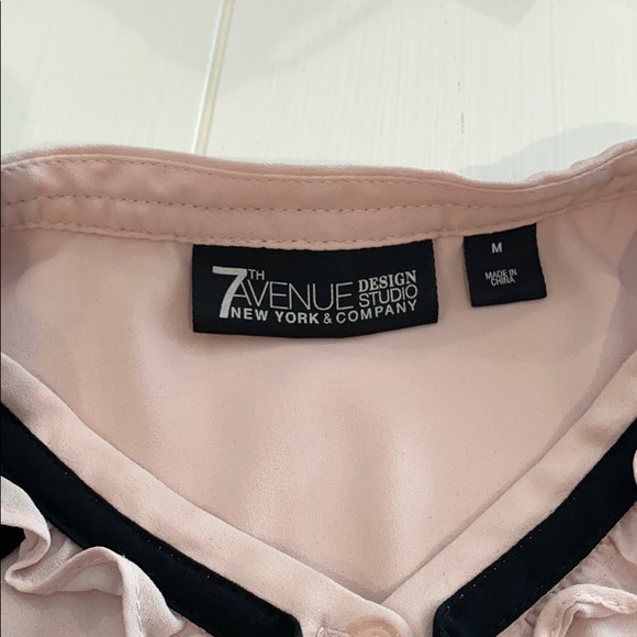 New York and company tank top - Picture 3 of 7